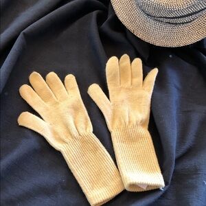 Cream Mustard Knit Gloves